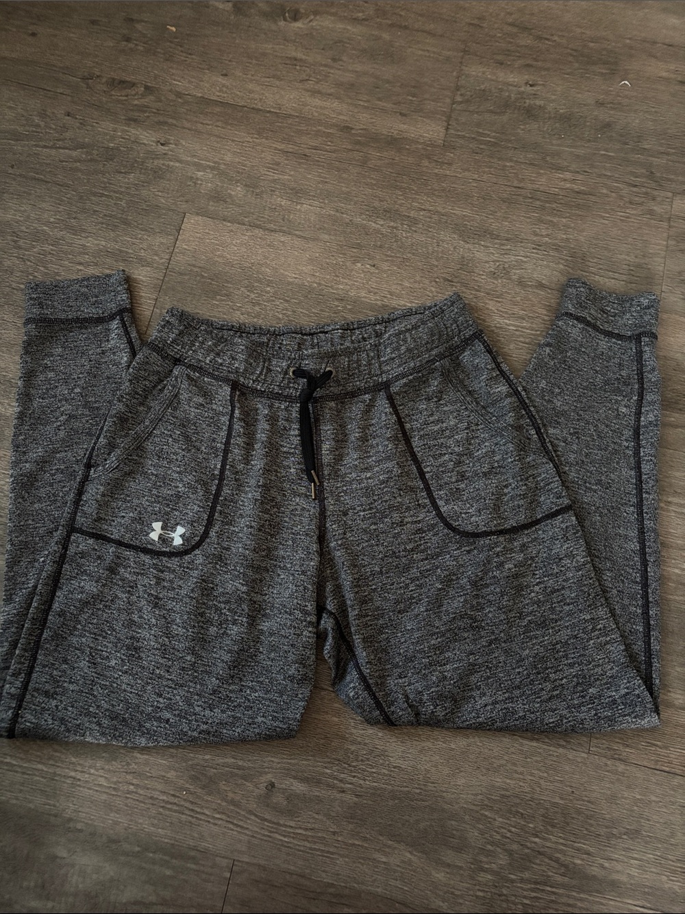 Under Armour Women’s Charcoal Gray Jogger Pants with Black Trim